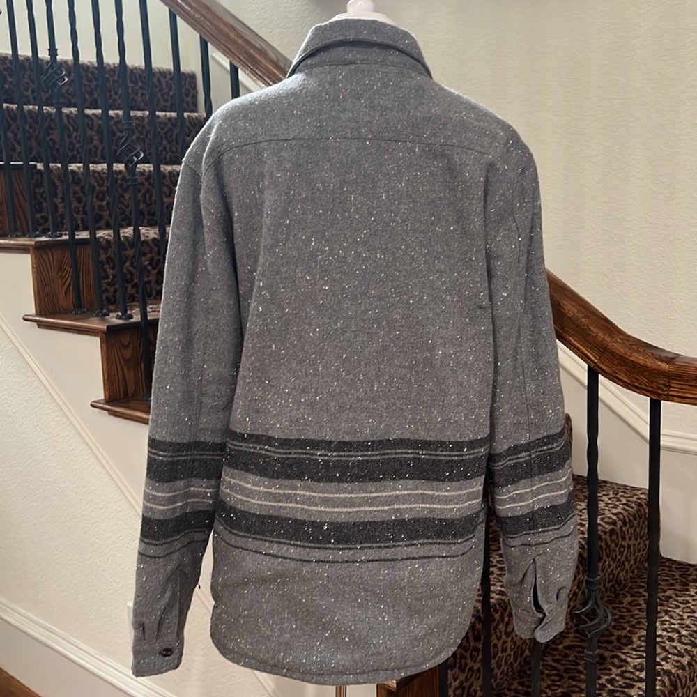 Levi’s Flannel Button Down Shirt/Shacket Gray Ful… - image 3